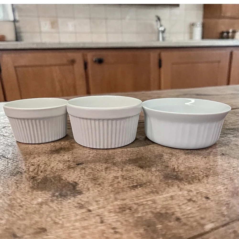 Bali White Ceramic Ribbed Bowls, Set of‎ 3, Vintage Replacement Kitchenware